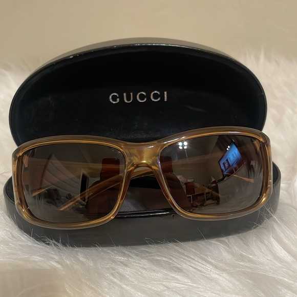 Gucci Sunglasses - Picture 2 of 8